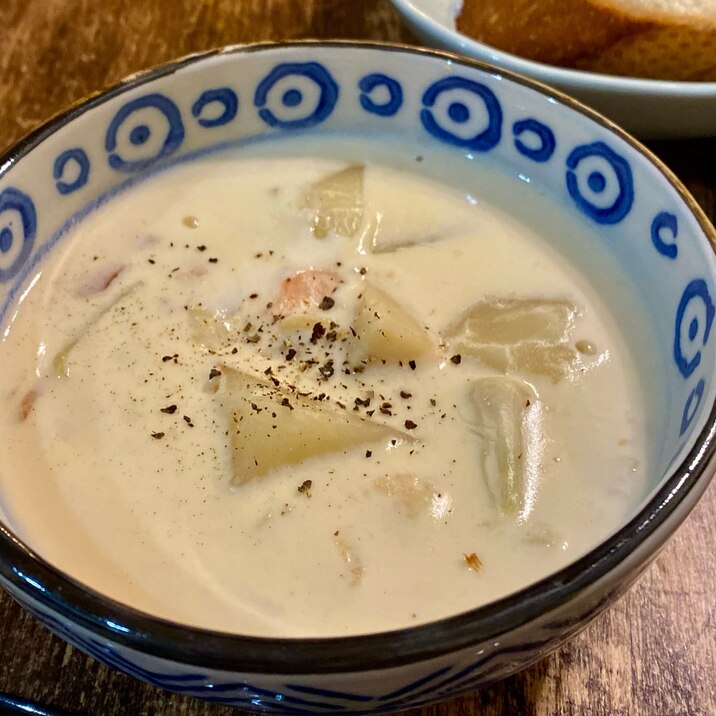 シーフードミックスと野菜煮込むだけ【チャウダー】